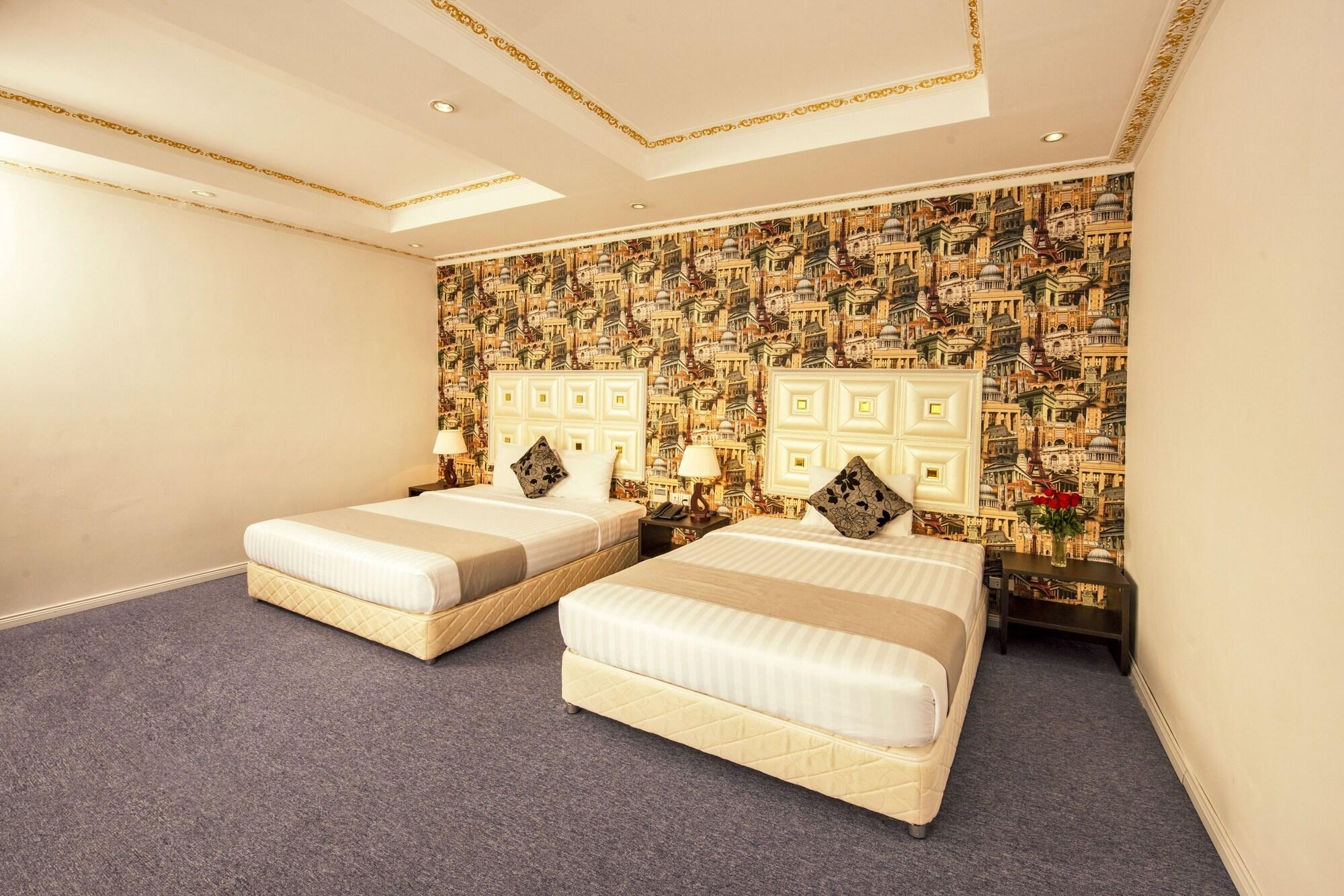 Golden Crown Hotel Ho Chi Minh City Exterior photo